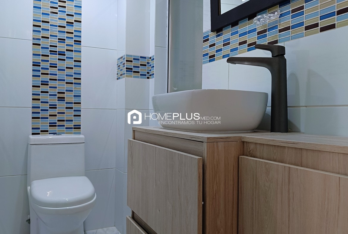 Apartamento En Arriendo En Las Palmas, San Diego. Mesetas de San Diego. C245