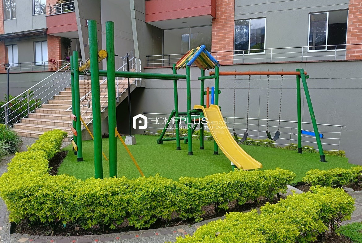 ZONAS COMUNES ESCARLATA 208 ENVIGADO CAMINO VERDE, C247