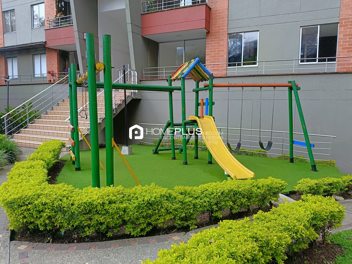 ZONAS COMUNES ESCARLATA 208 ENVIGADO CAMINO VERDE, C247