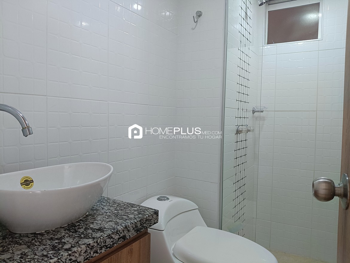 VENTA APARTAMENTO SABANETA, MARIA AUXILIADORA, V134 VILLA ROMERA CAMPESTRE TORRE LAUREL 1821