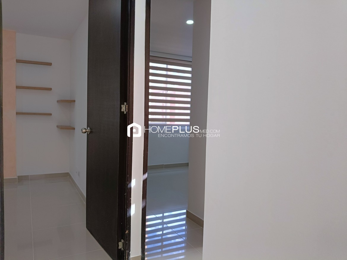 ALQUILER APARTAMENTO EN POBLADO, CIUDAD DEL RÍO, C257 PLAZA DEL RÍO