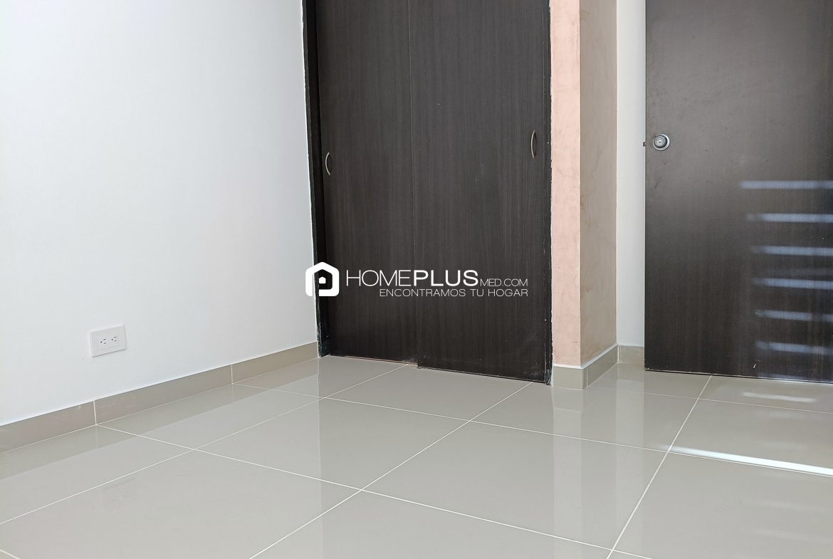 ALQUILER APARTAMENTO EN POBLADO, CIUDAD DEL RÍO, C257 PLAZA DEL RÍO