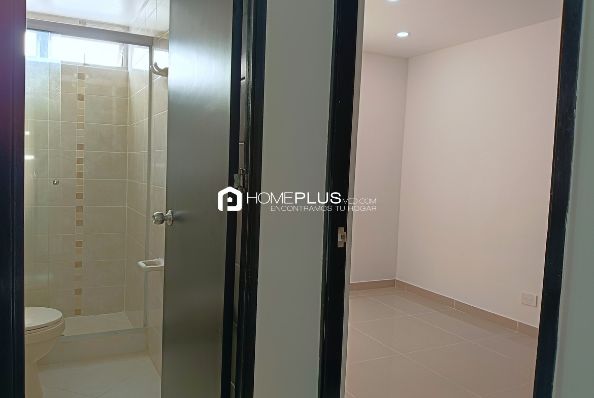 ALQUILER APARTAMENTO EN POBLADO, CIUDAD DEL RÍO, C257 PLAZA DEL RÍO