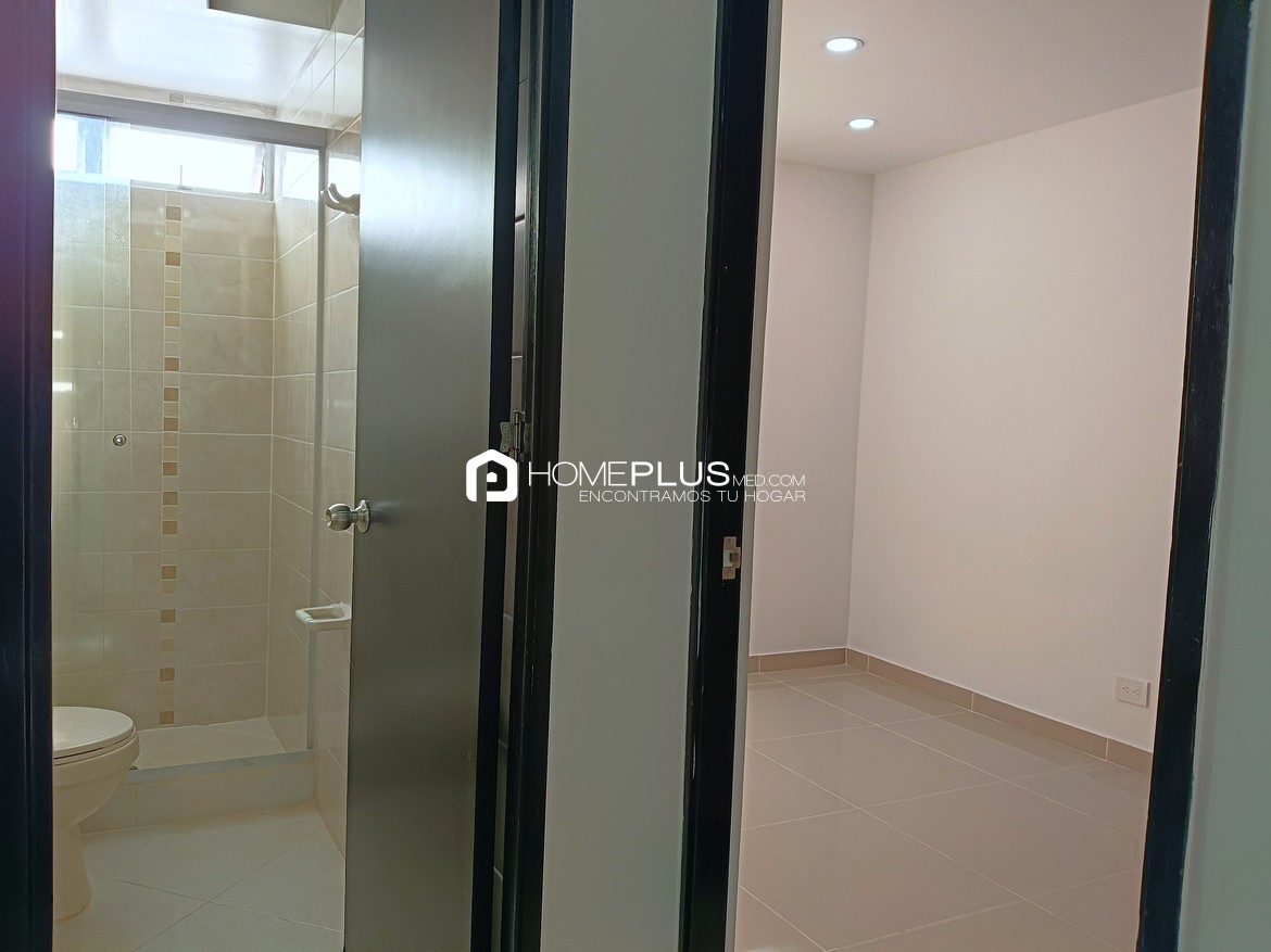 ALQUILER APARTAMENTO EN POBLADO, CIUDAD DEL RÍO, C257 PLAZA DEL RÍO